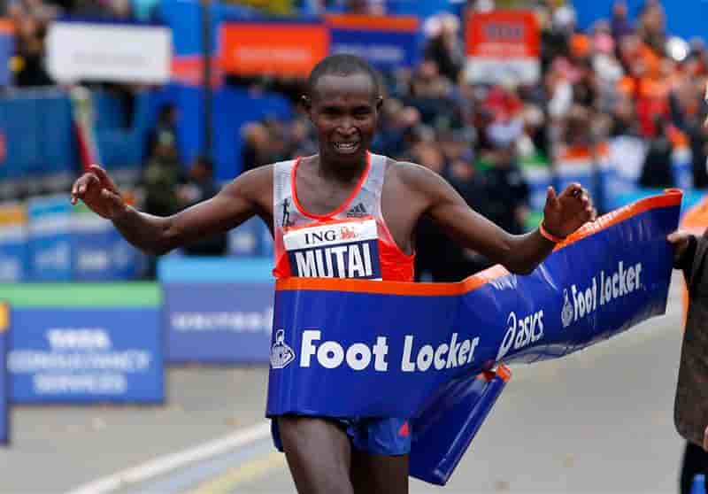 Marathon: le Kényan Mutai à nouveau vainqueur à New York