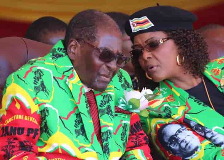L'epouse de robert mugabe se livre a la police sud-africaine