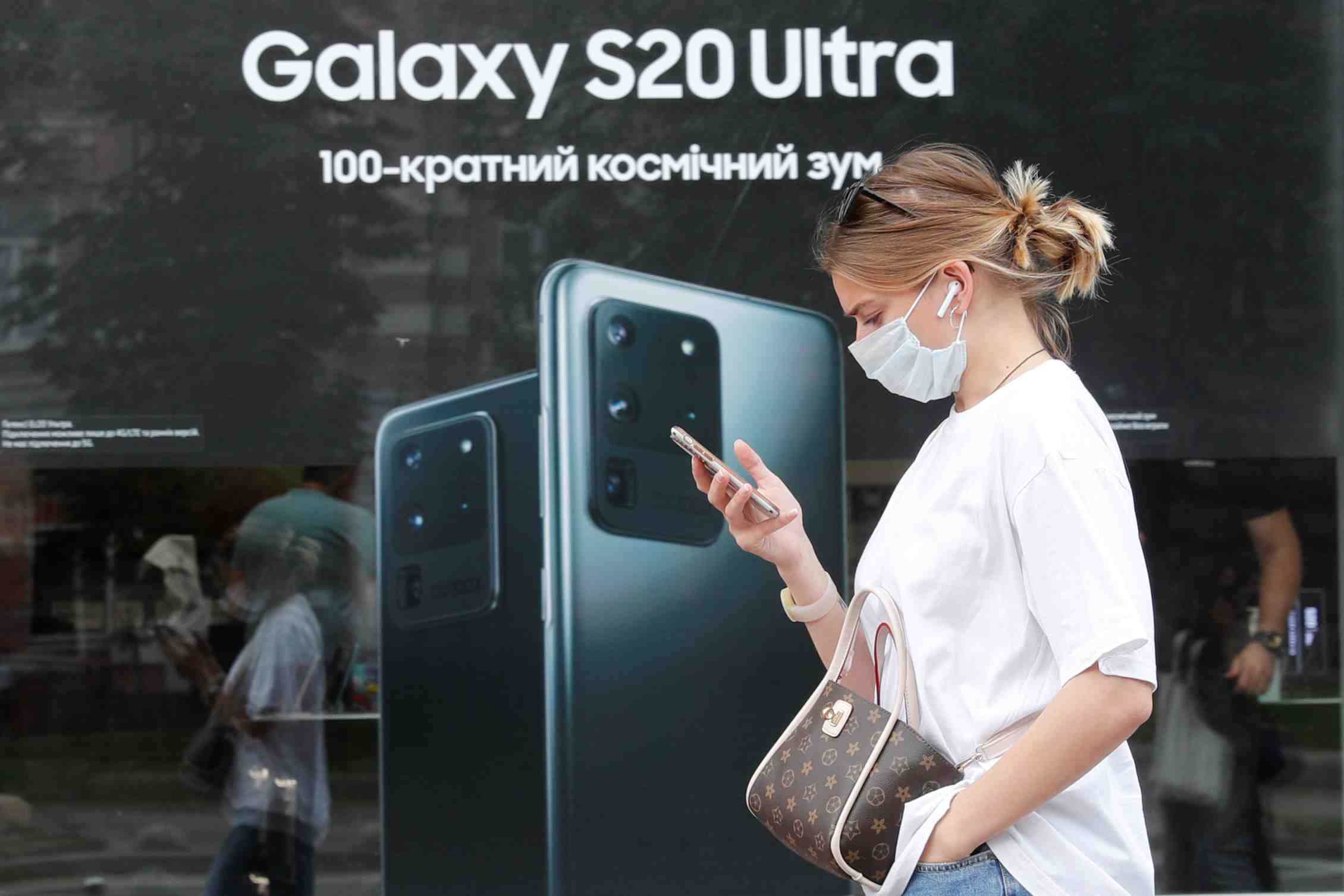 Samsung anticipe un rebond de la demande pour smartphone au second semestre