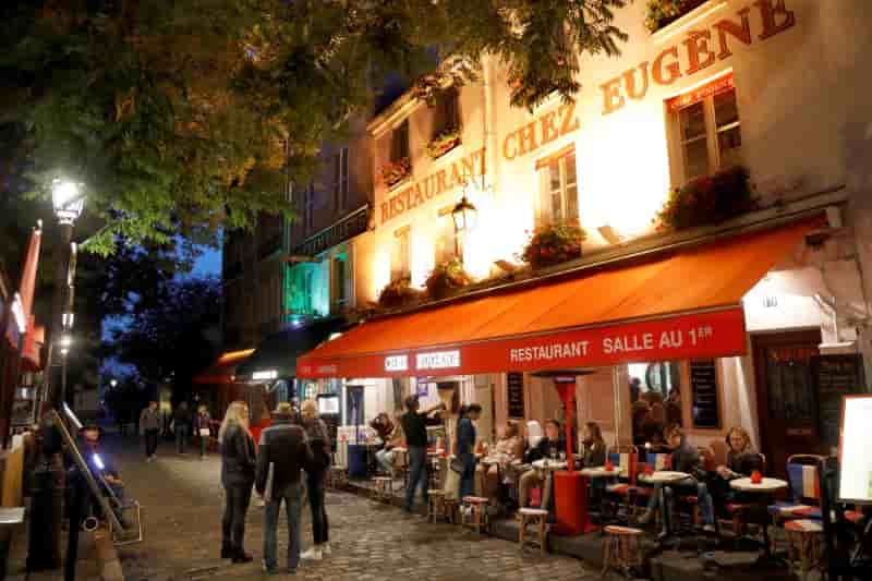 France: la croissance des services continue de ralentir