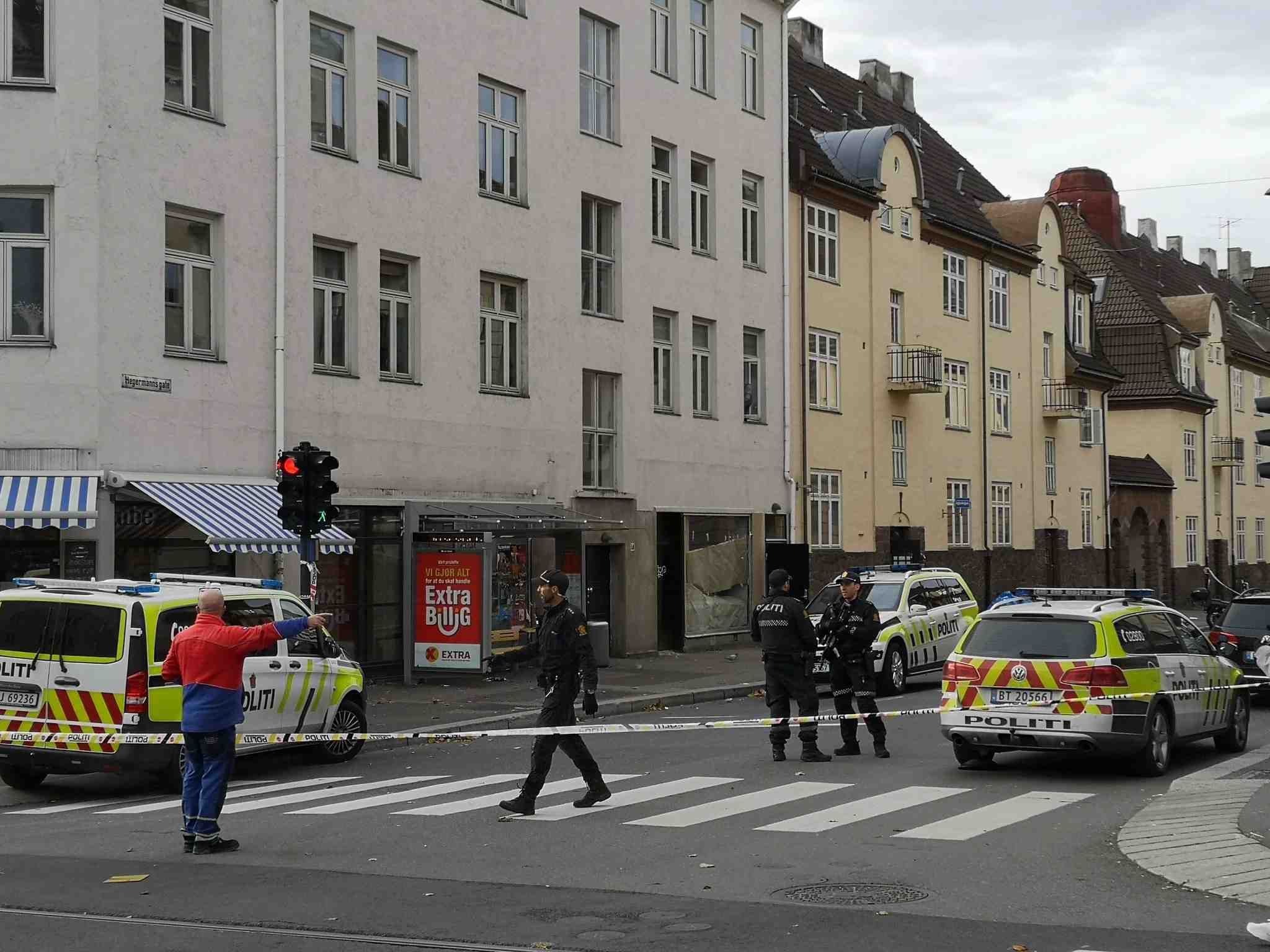 Un homme arme blesse cinq passants a oslo a bord d'une ambulance volee