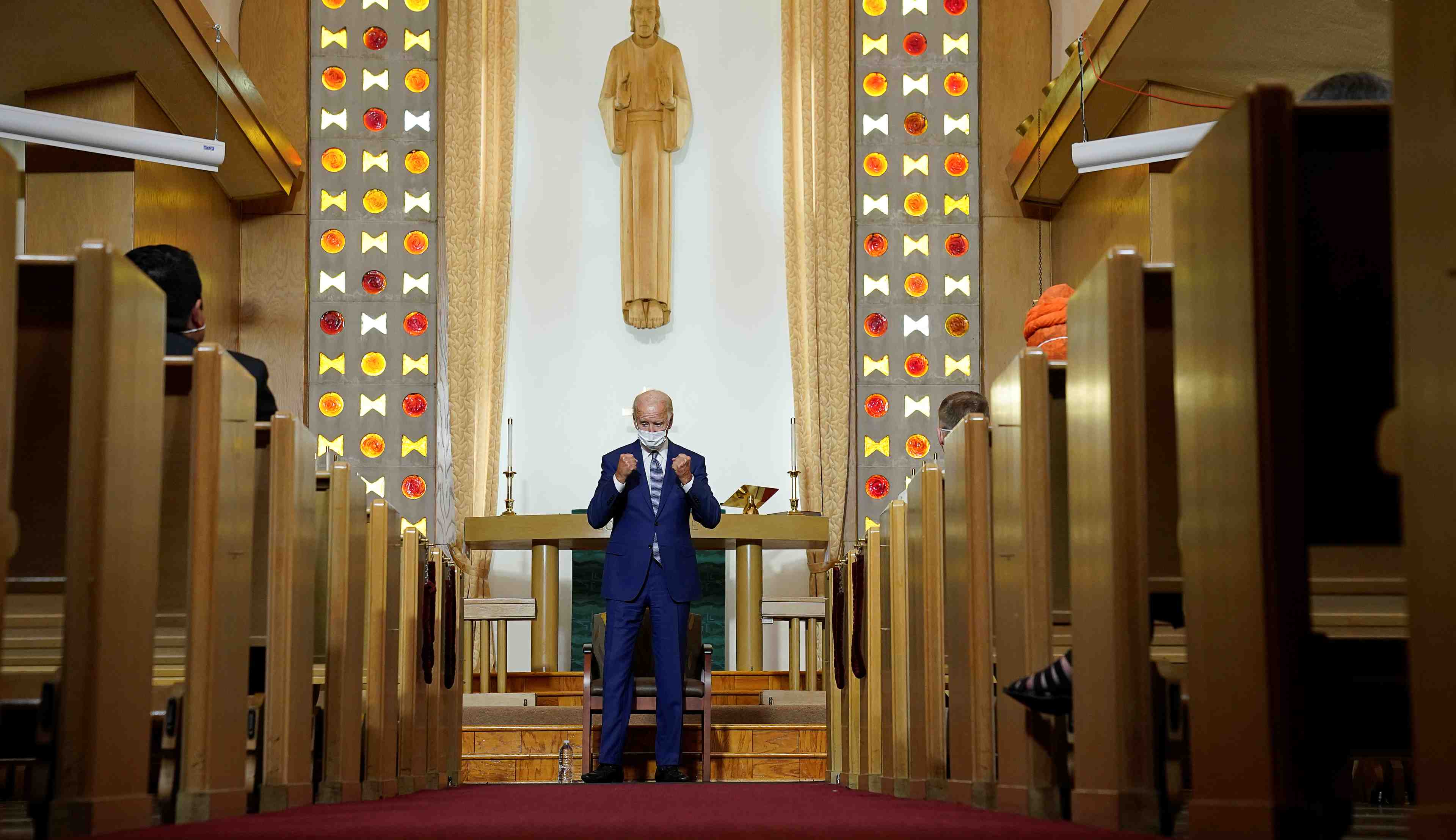 Biden en visite a kenosha, s'entretient avec jacob blake