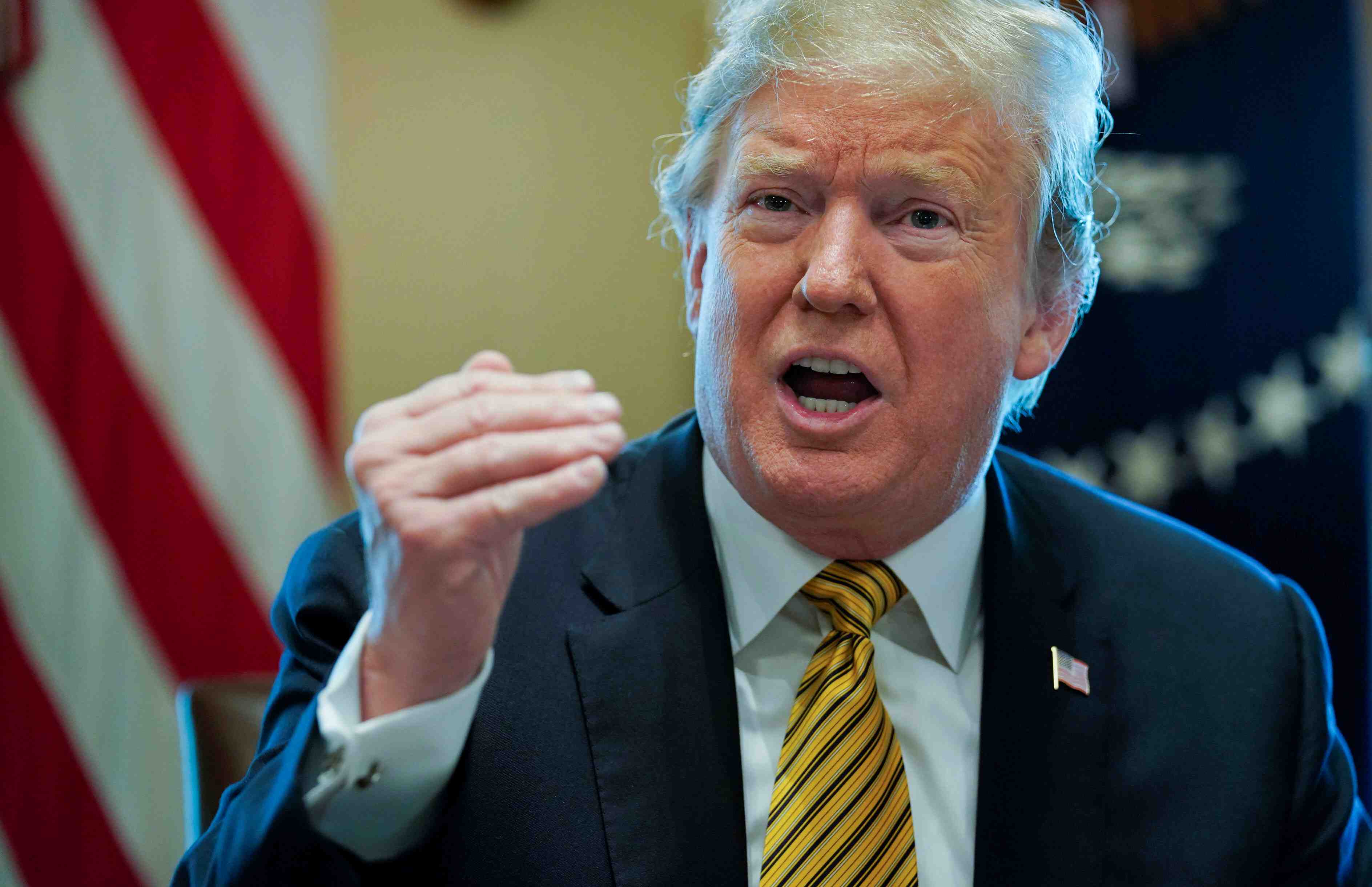 Commerce: trump va s'entretenir avec le negociateur en chef de pekin