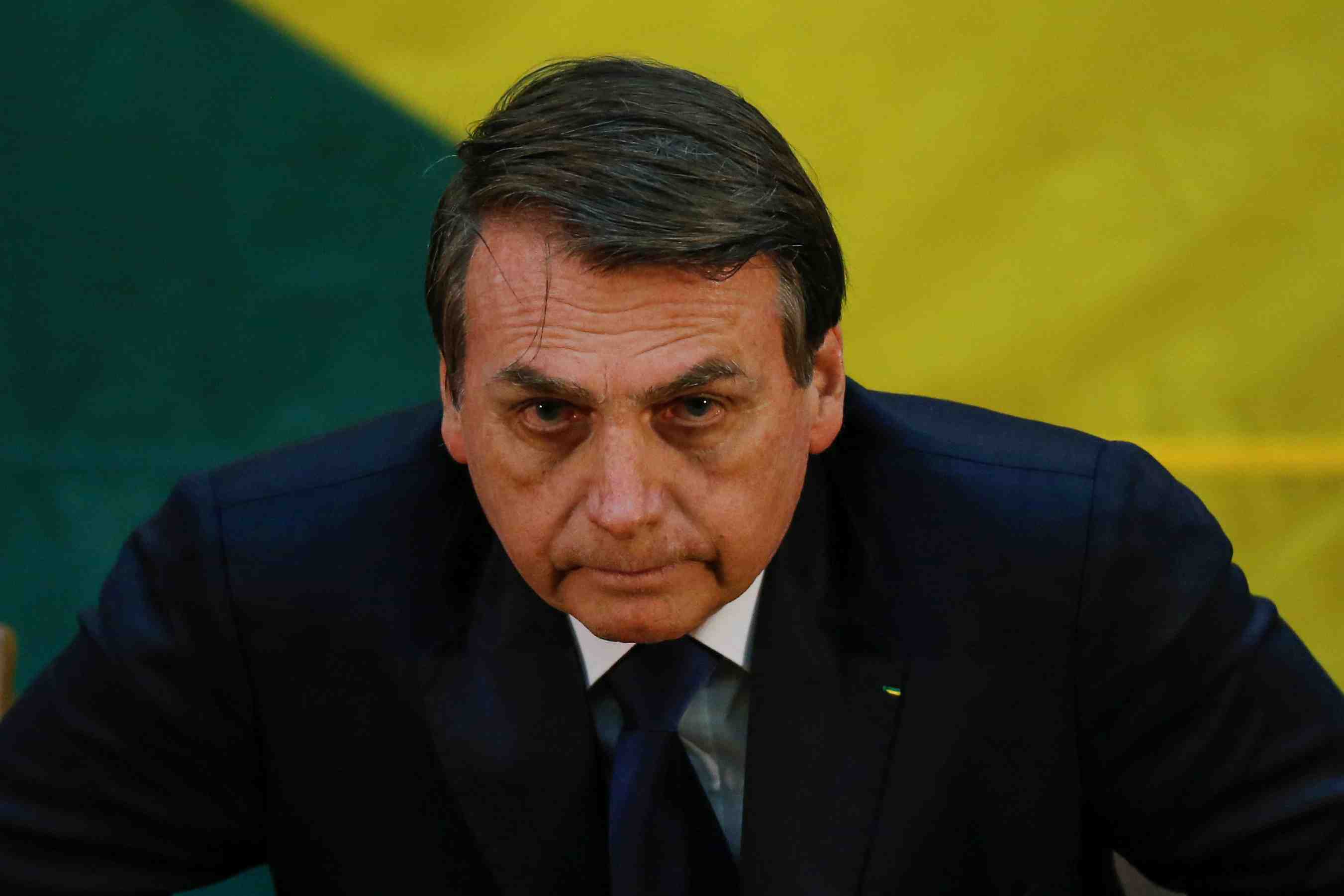 Pour bolsonaro, nommer son fils ambassadeur n'est pas du nepotisme