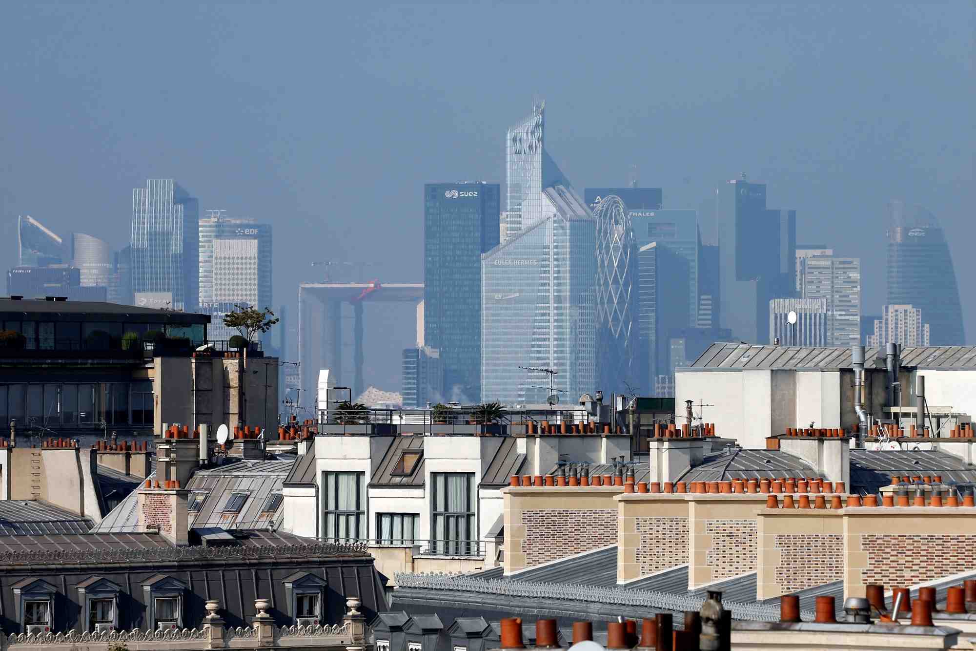 La croissance du secteur prive en france moins soutenue que prevu