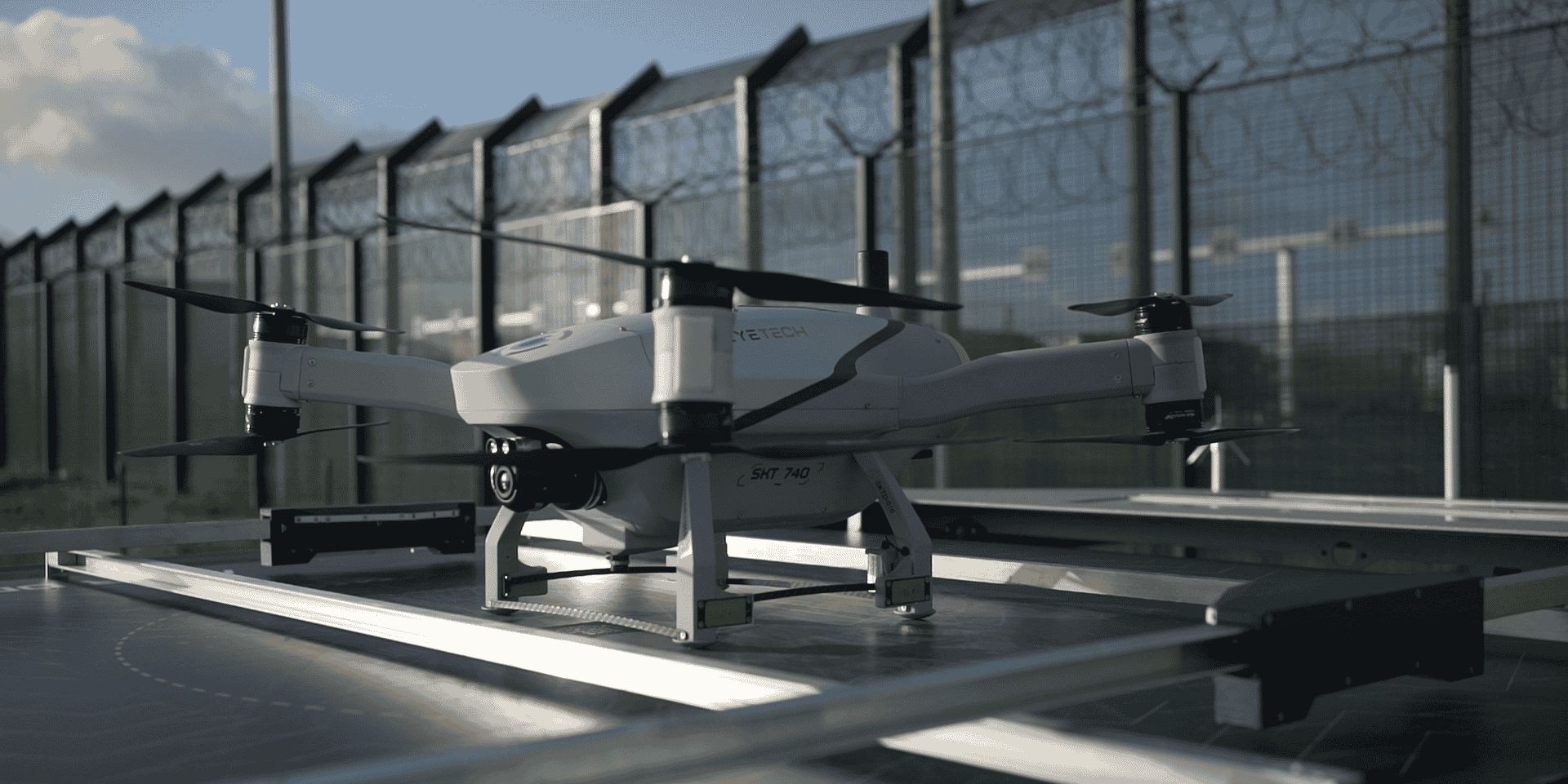 Azur Drones Skeyetech