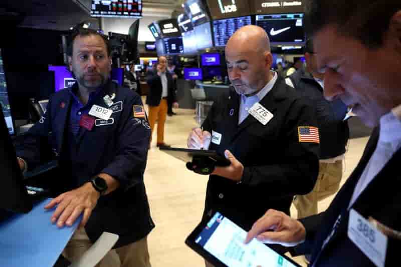 Traders a la bourse de new york (nyse)