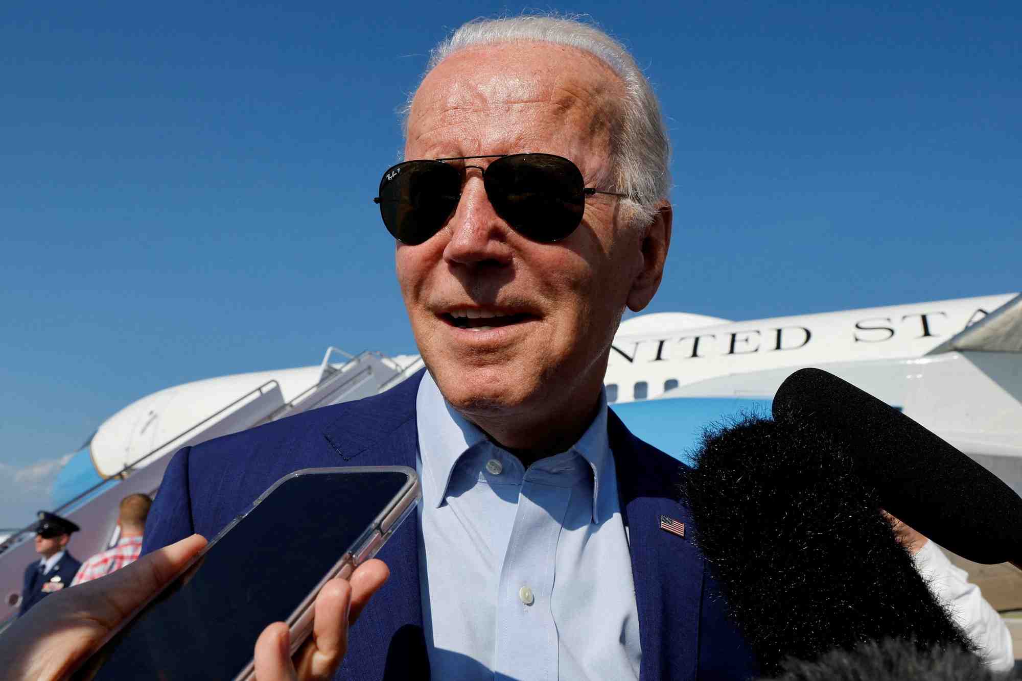 Etats-unis: biden desormais negatif au covid, selon son medecin
