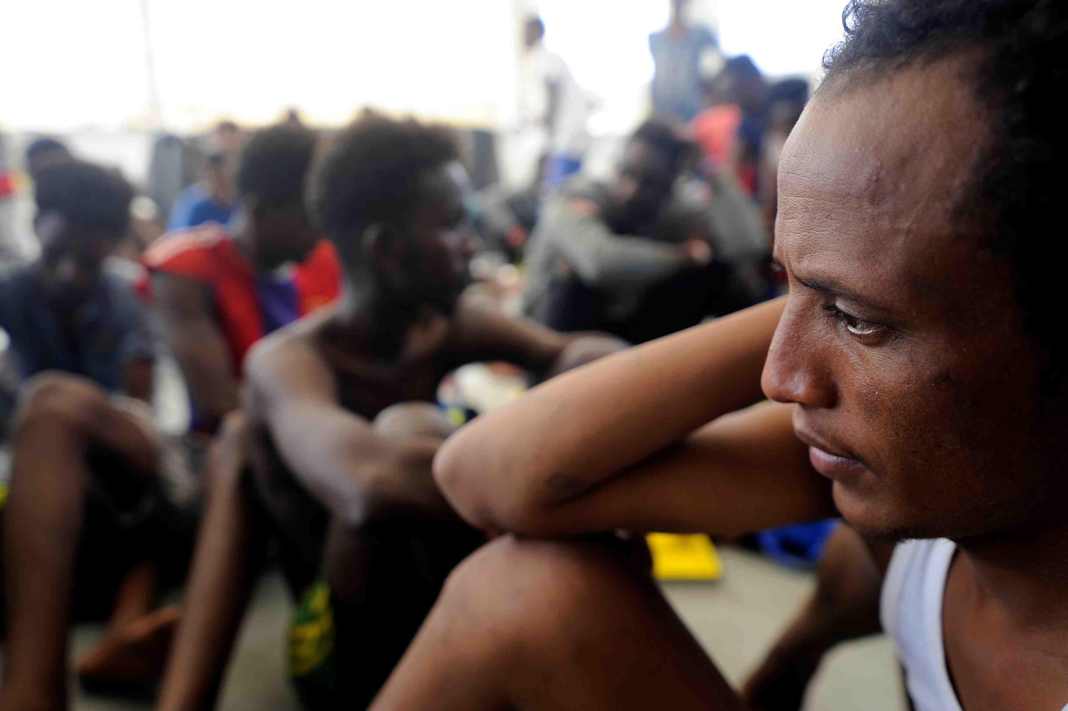 L'aquarius de nouveau en quete d'un port d'accueil en mediterranee