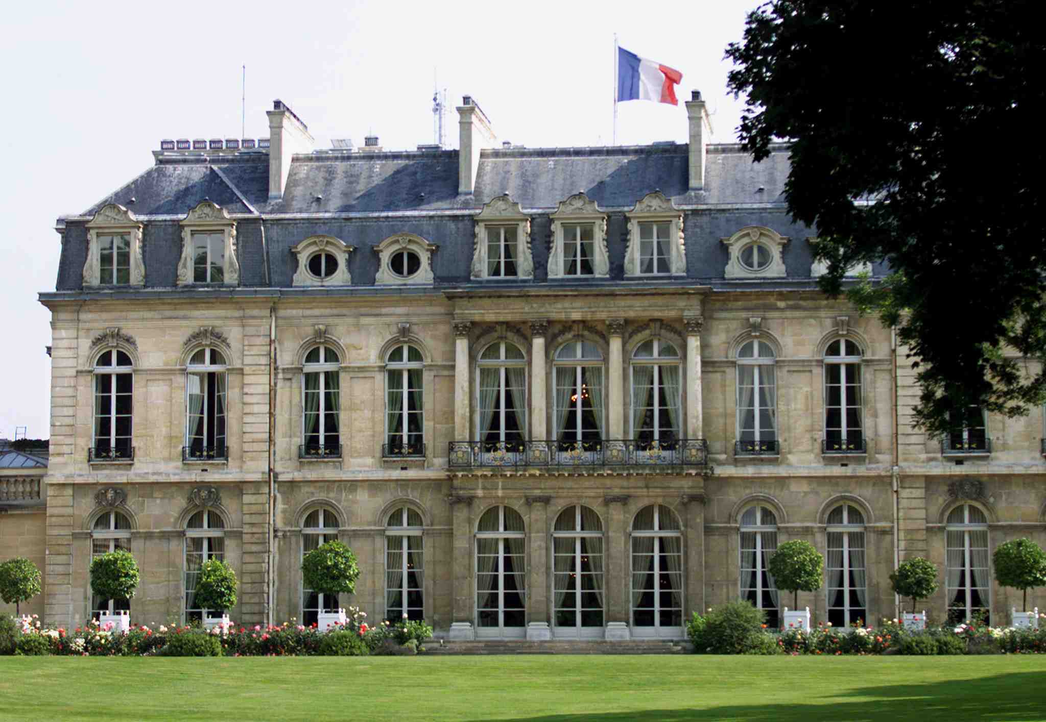 La france regrette l'absence de formation d'un gouvernement au liban