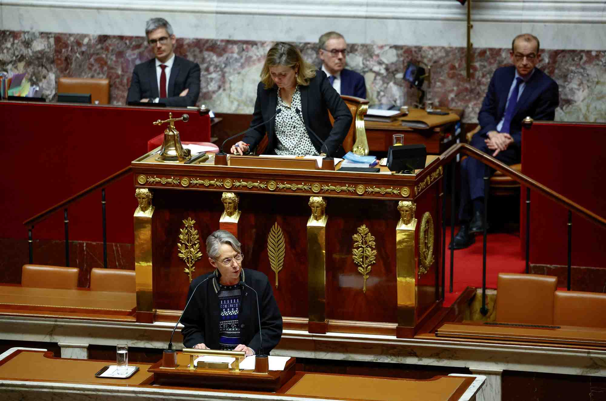 Le premier ministre francais elisabeth borne a l'assemblee nationale a paris