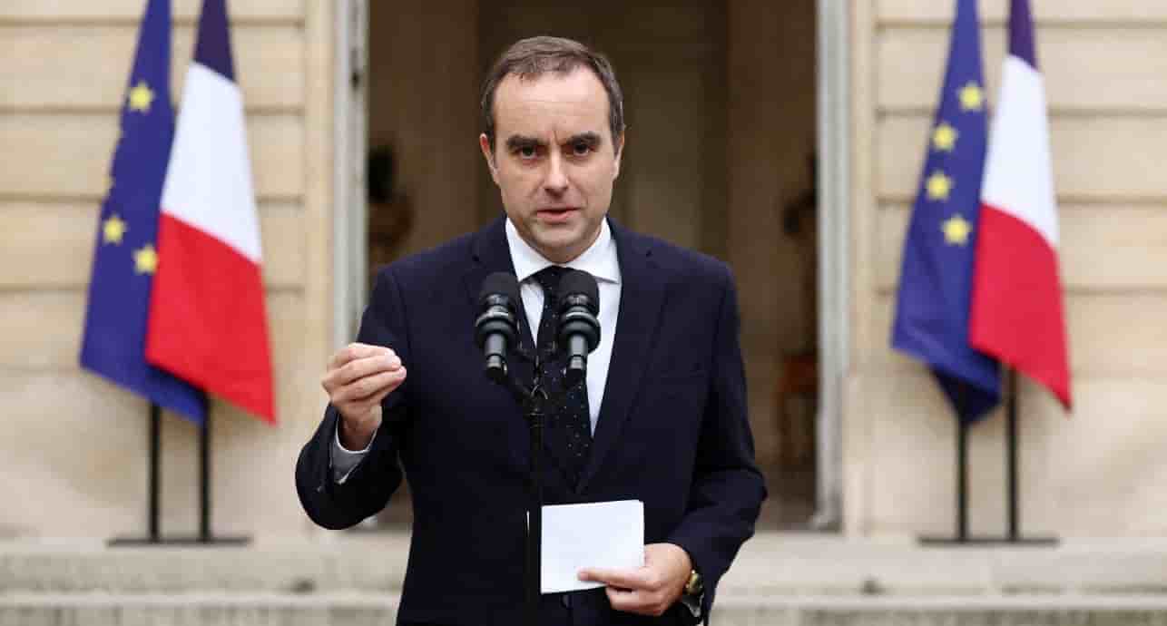 Sébastien Lecornu, Premier ministre démissionnaire, lundi à Matignon.