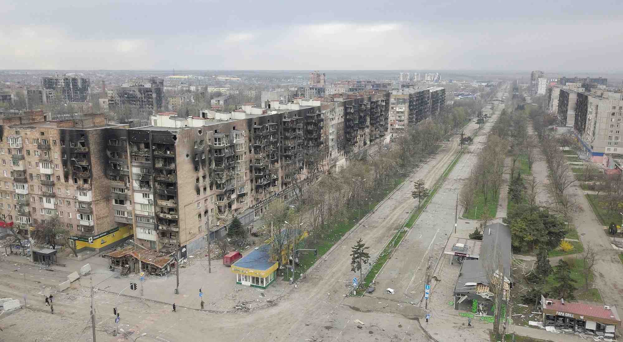 L'ukraine espere pouvoir proceder a des evacuations de civils a marioupol