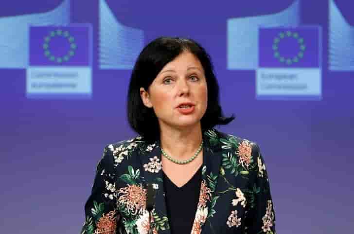 Bruxelles veut l'egalite salariale hommes-femmes d'ici deux ans