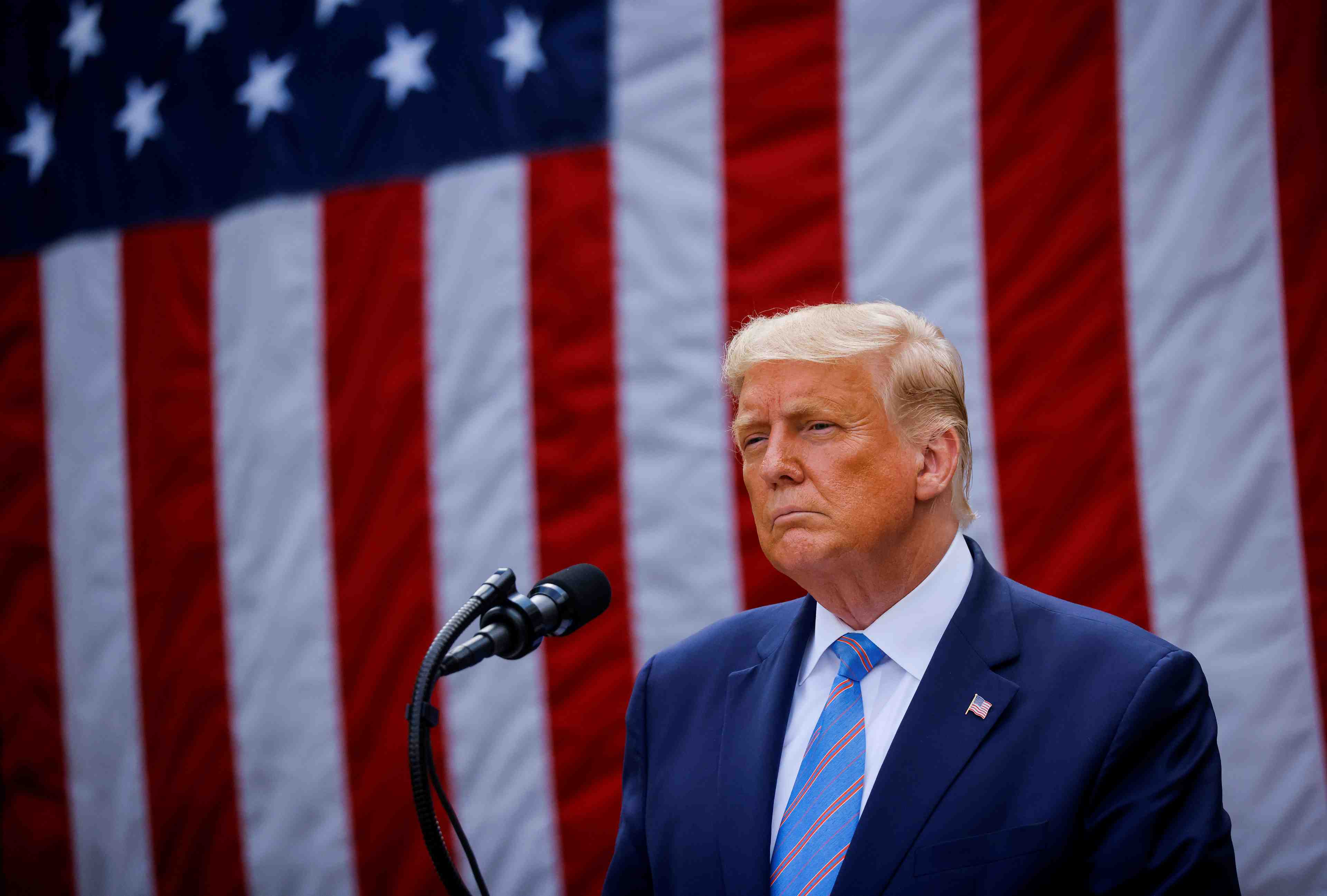 Coronavirus/usa: trump promet la distribution de 150 millions de tests rapides