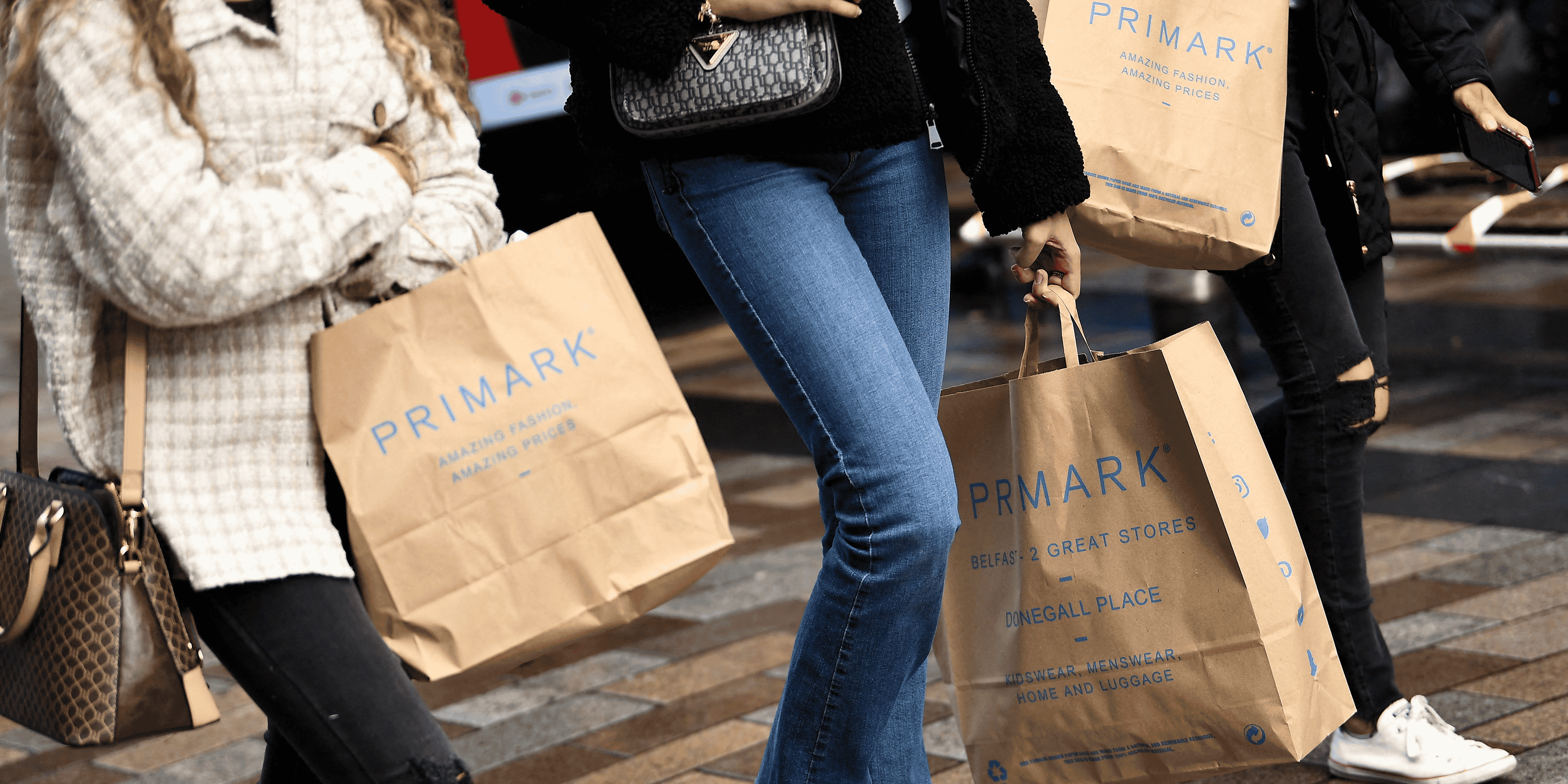 Ab foods: primark va tester le service click & collect, perspectives du groupe maintenues