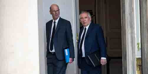 Le ministre de l'Economie Eric Lombard et le Premier ministre François Bayrou à la sortie du Conseil des ministres ce mercredi 2 juillet.