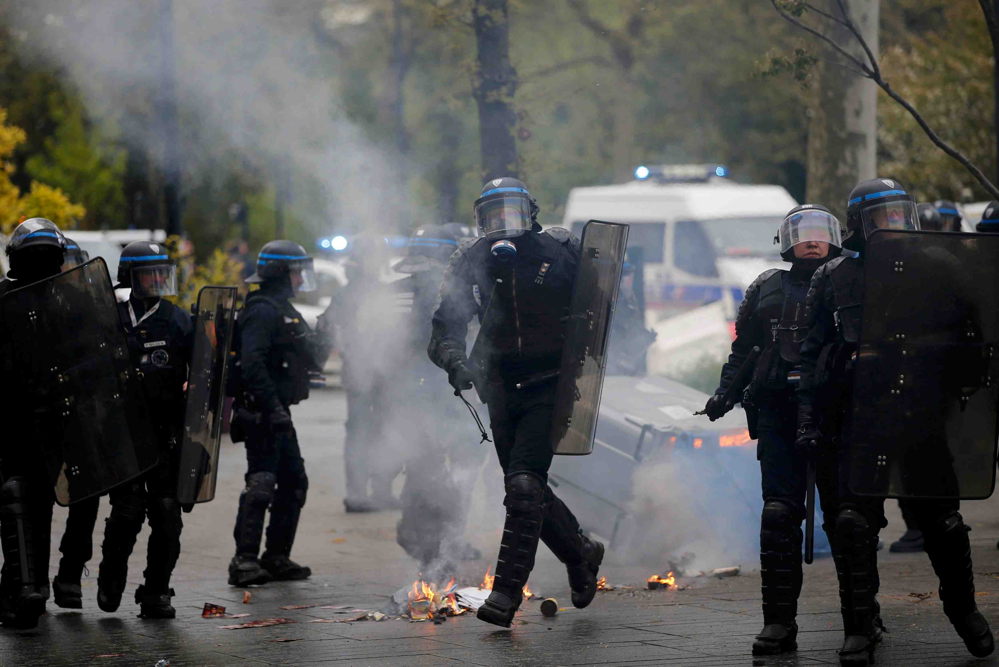 Heurts a nantes au terme d’une manifestation contre la loi travail