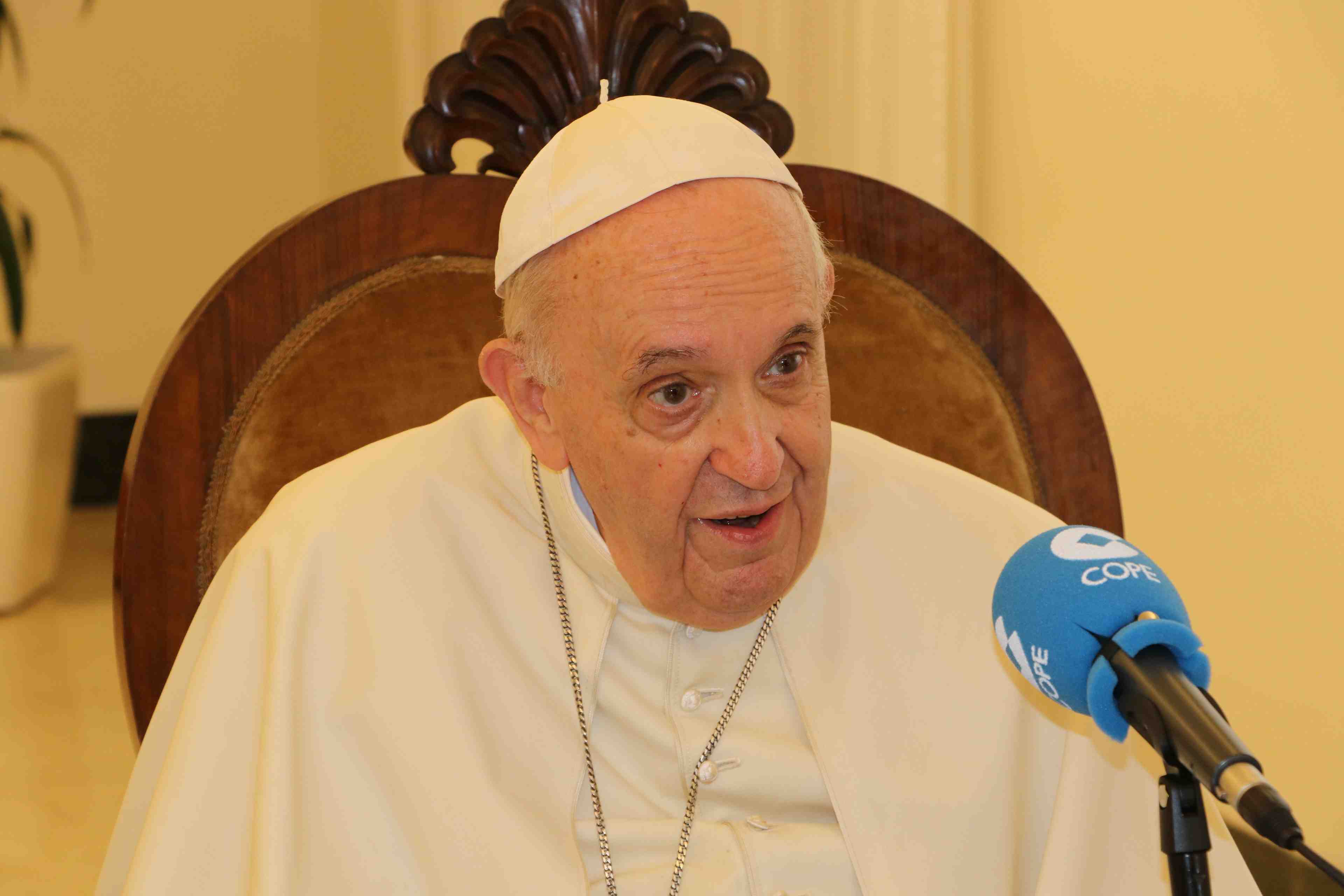 Vatican: le pape dement les rumeurs sur sa demission