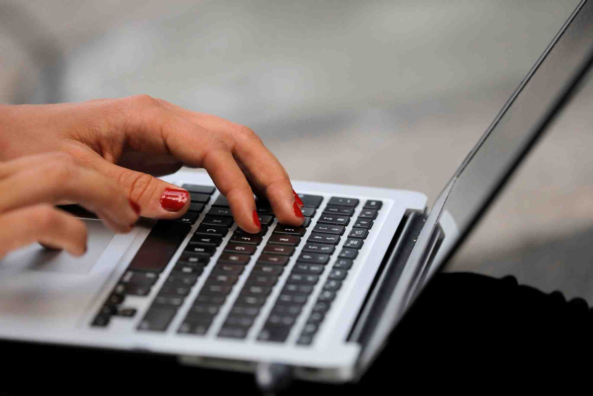 La cnil renforce les regles sur l'usage des cookies et traceurs