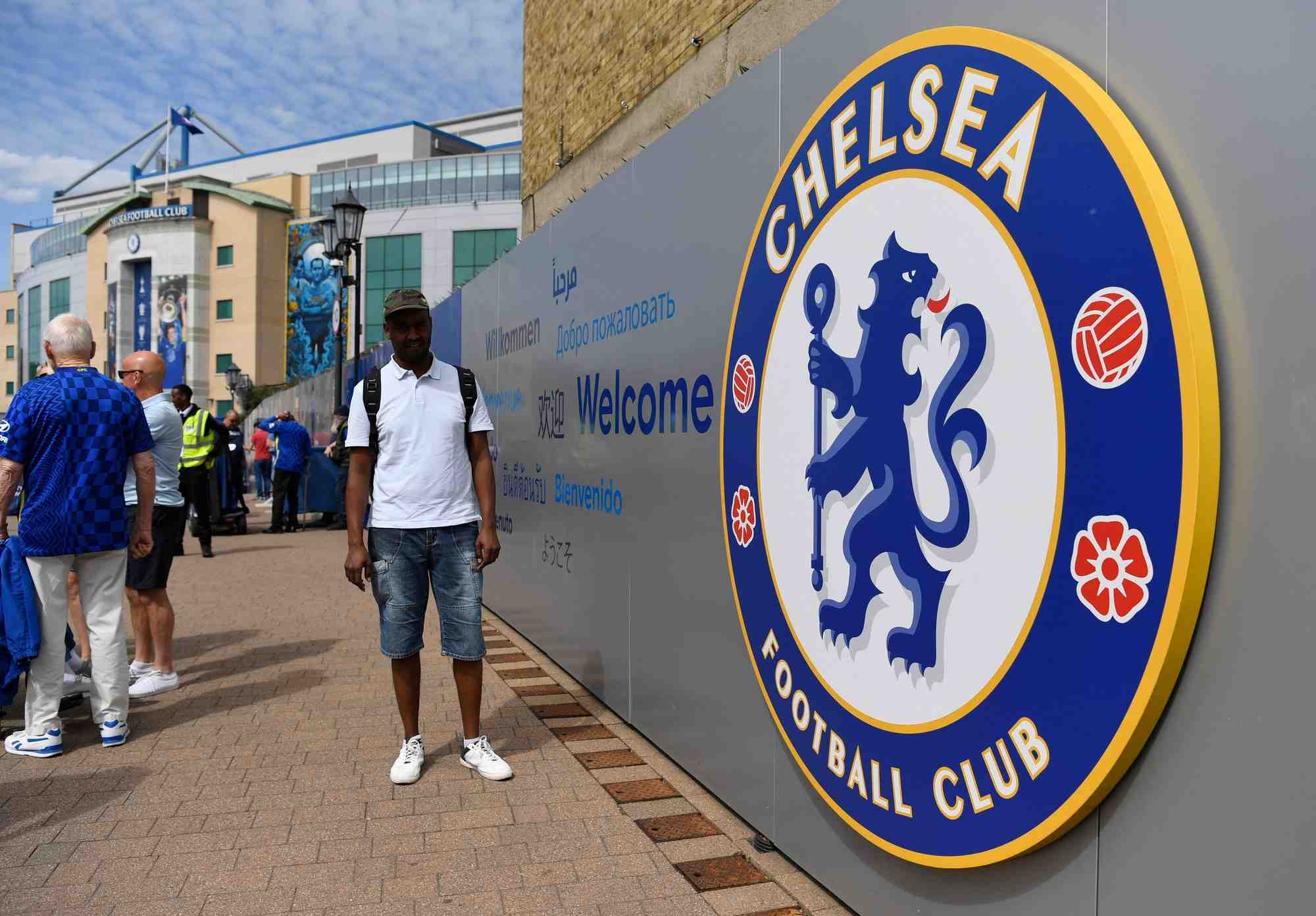 Football: le gouvernement britannique approuve la vente du club de chelsea