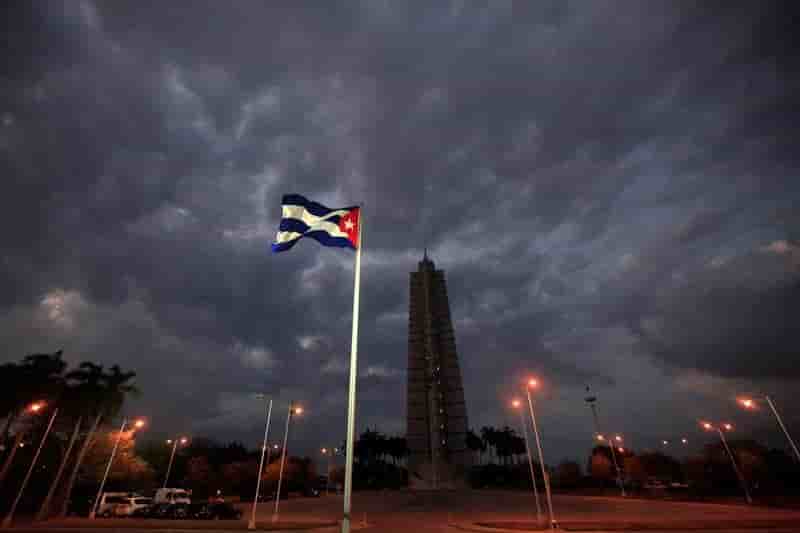 Cuba amnistie pres de 800 condamnes