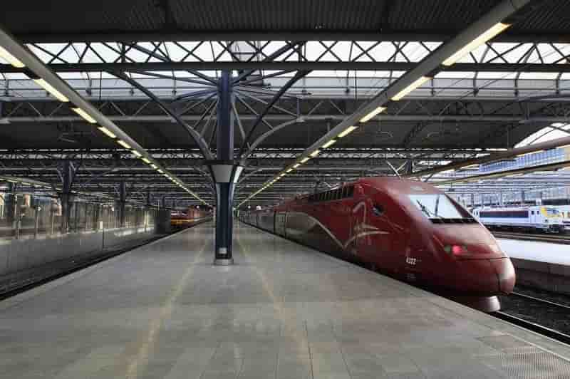 Tirs dans un thalys dans le nord de la france