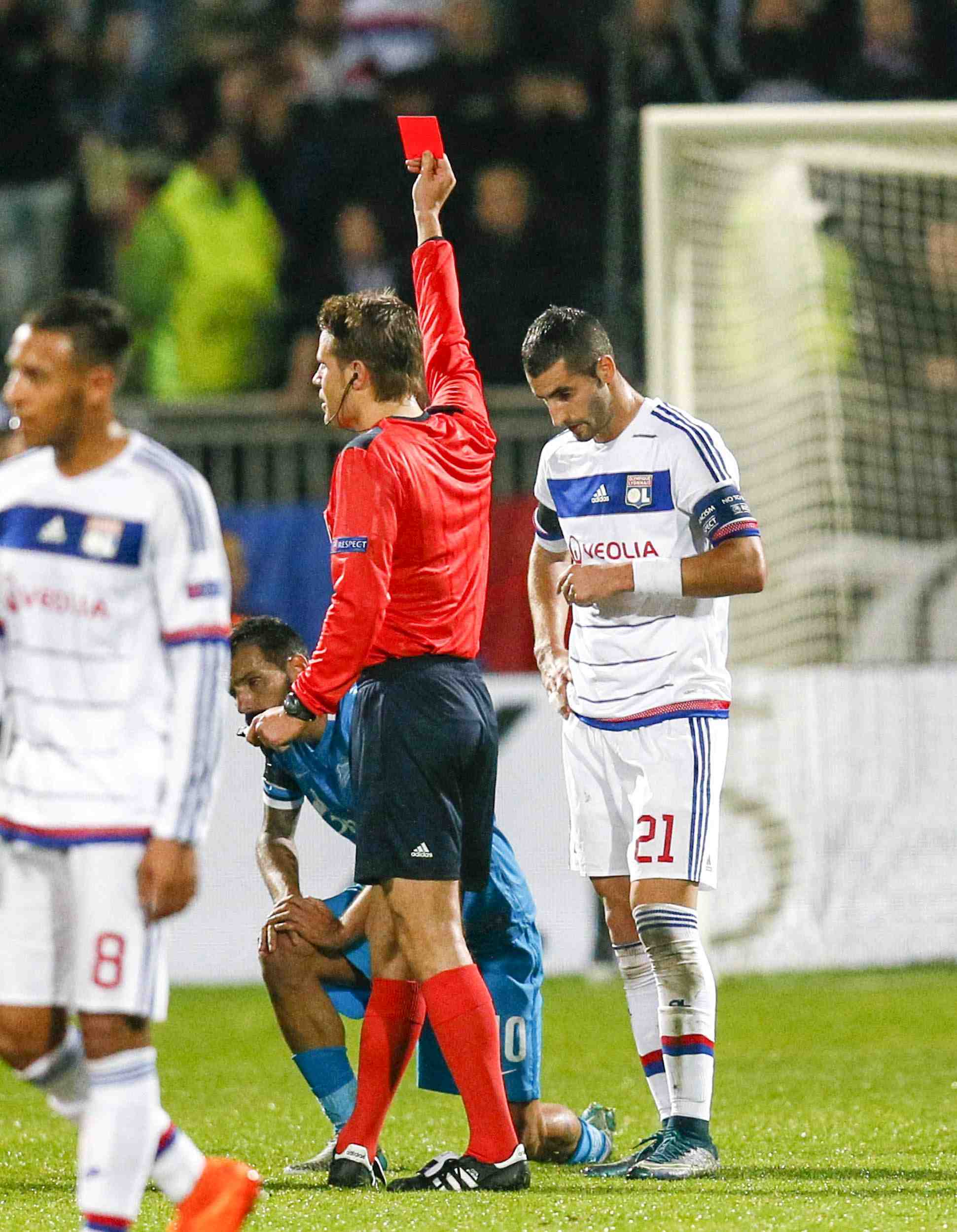 Lyon tombe encore contre le zenit et perd une place