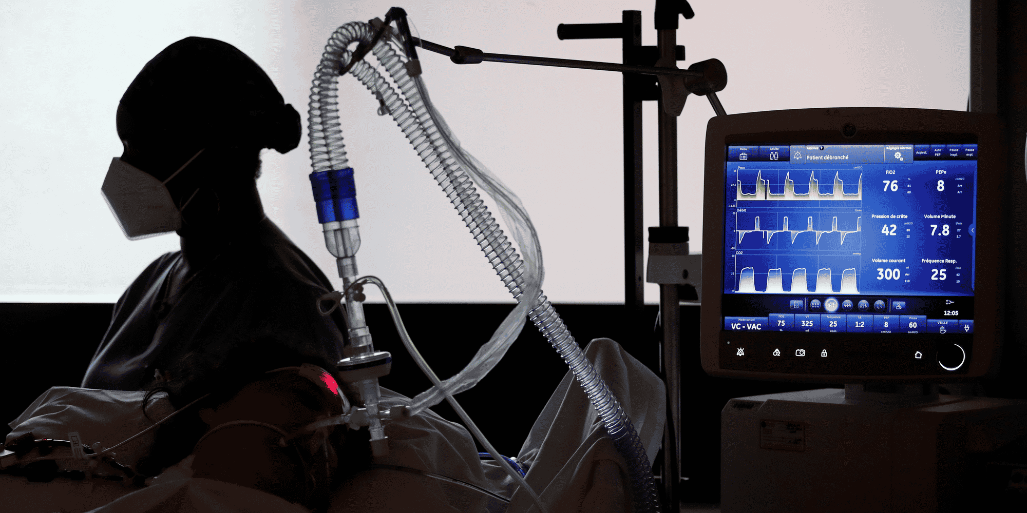 hôpital, respirateur, soins intensifs, Saint-Denis