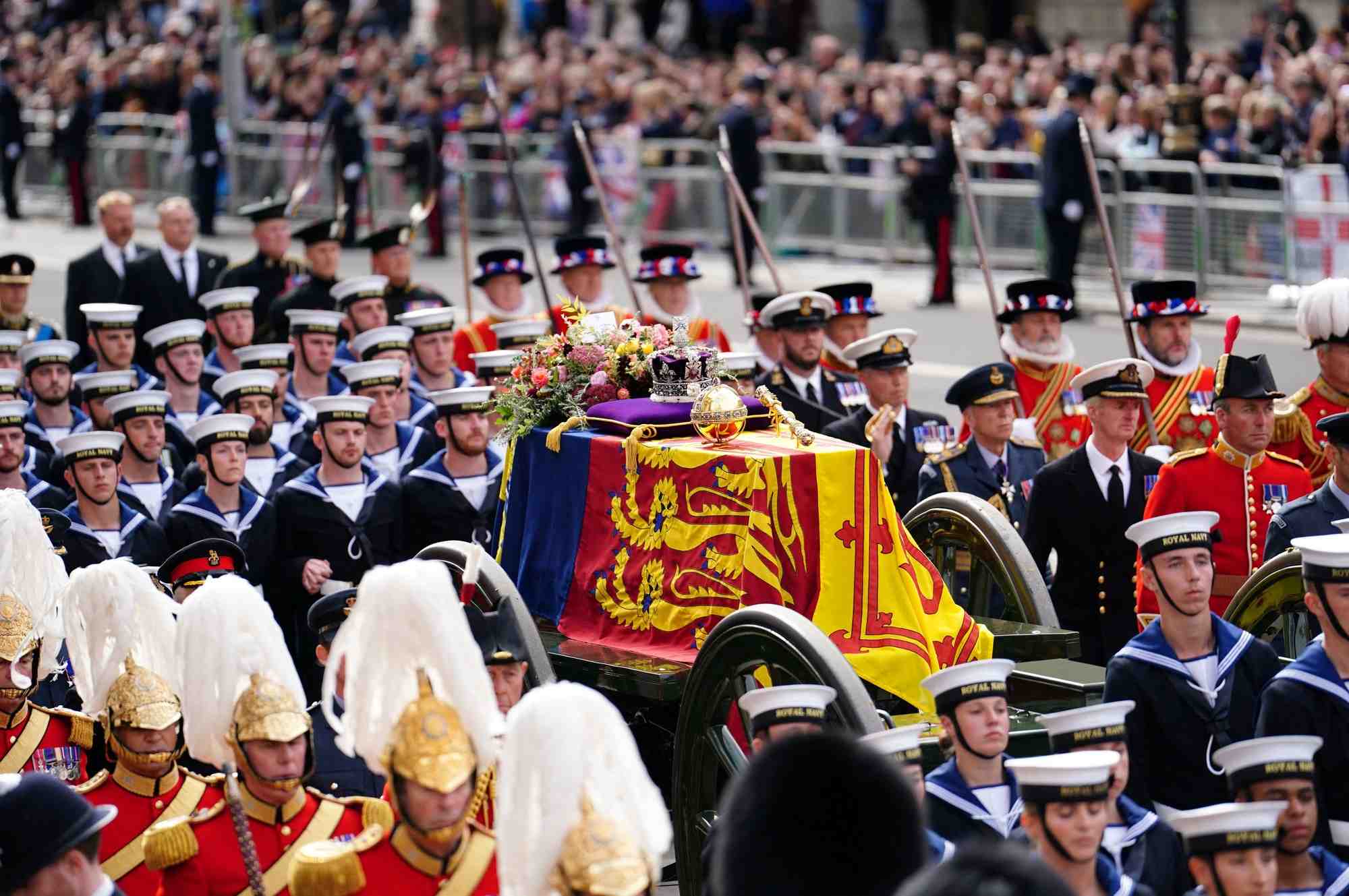 Funerailles nationales et enterrement de la reine elizabeth