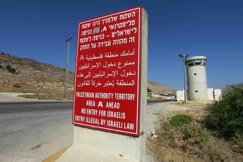 Israël impose des sanctions économiques aux Palestiniens