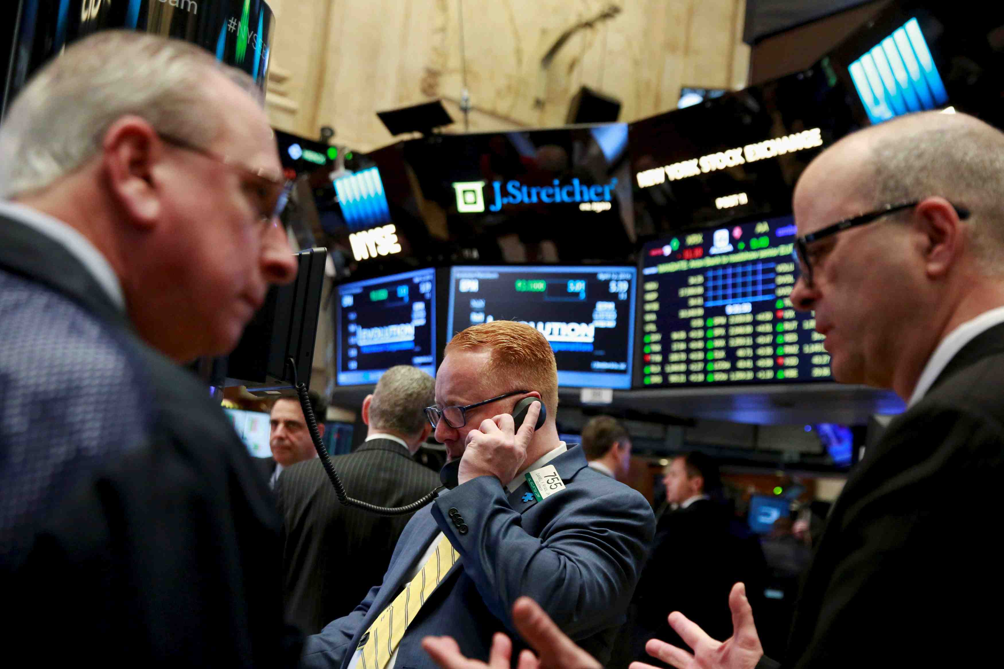 Wall street finit en baisse