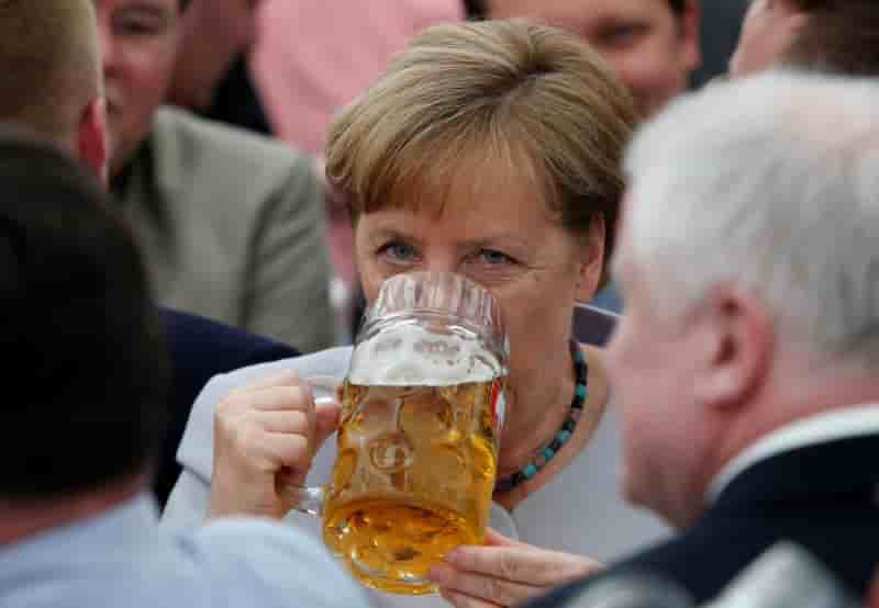Merkel, une "atlantiste convaincue", insiste berlin