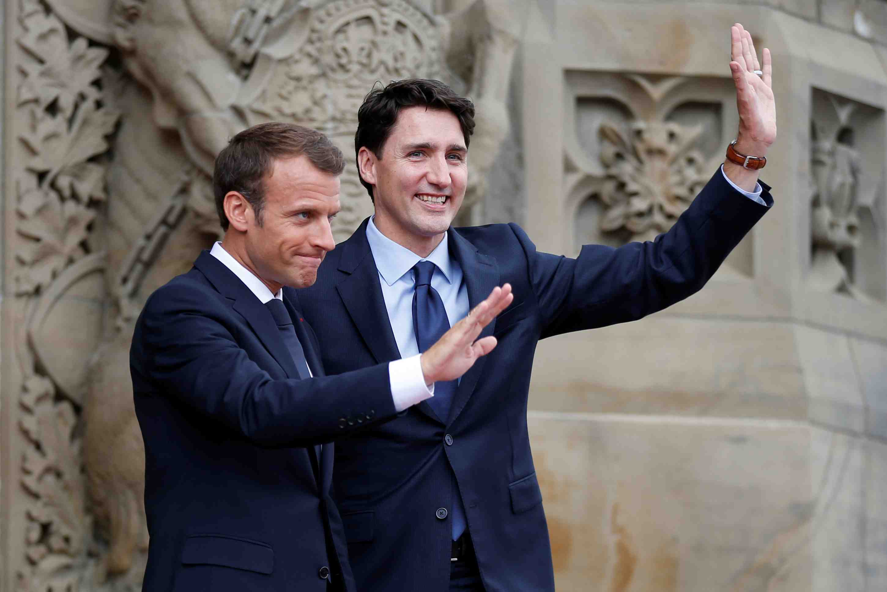 A ottawa, macron refuse de s'exprimer sur l'enquete visant kohler