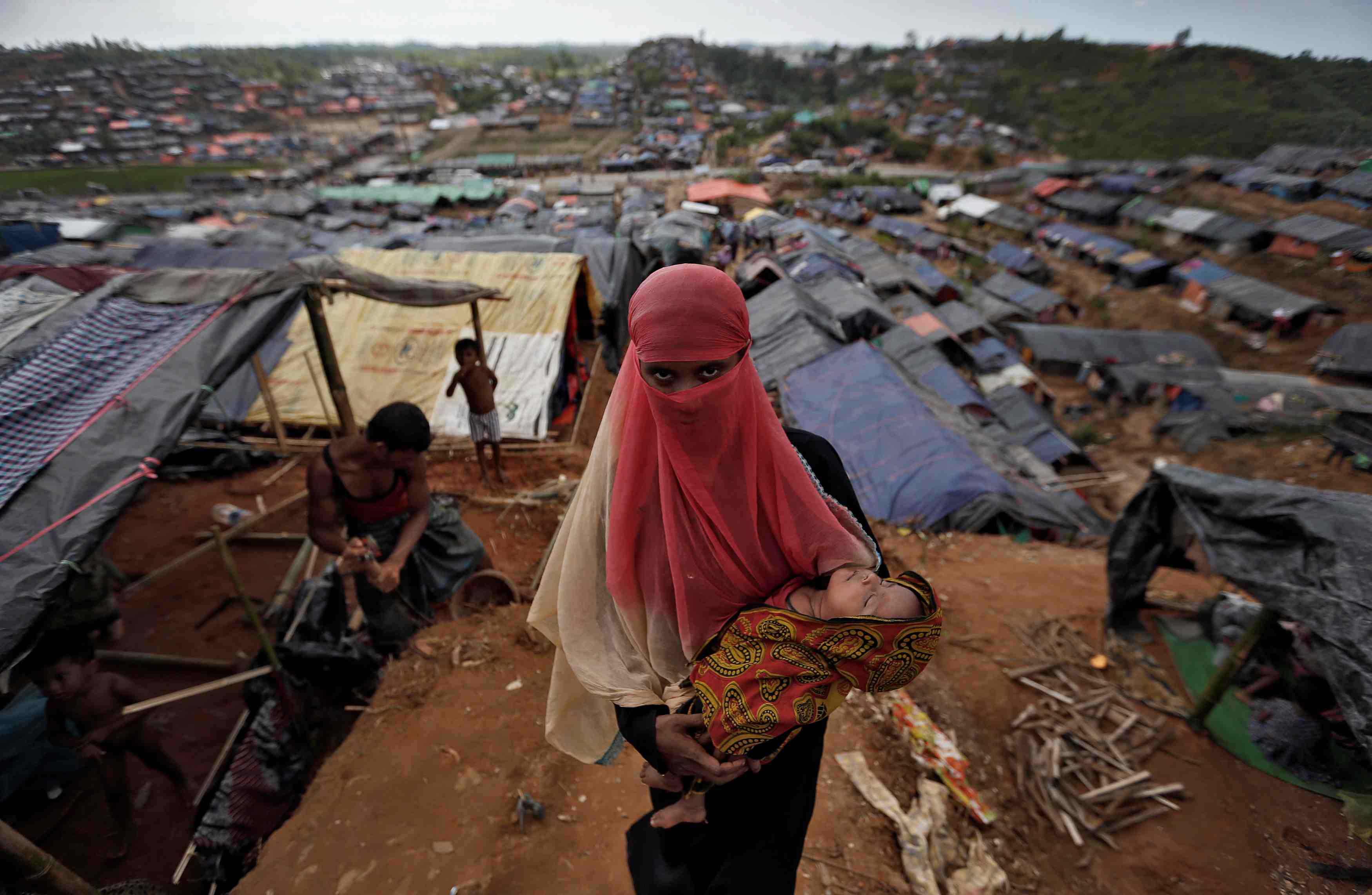 Le bangladesh doit defricher pour faire face a l'afflux de rohingyas