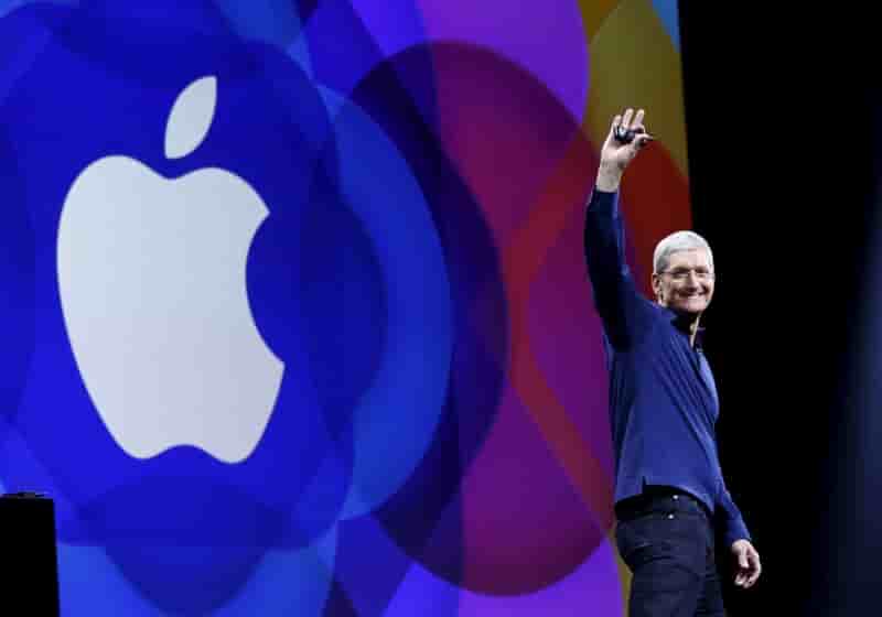 Tim cook denonce la "stupidite politique" de bruxelles
