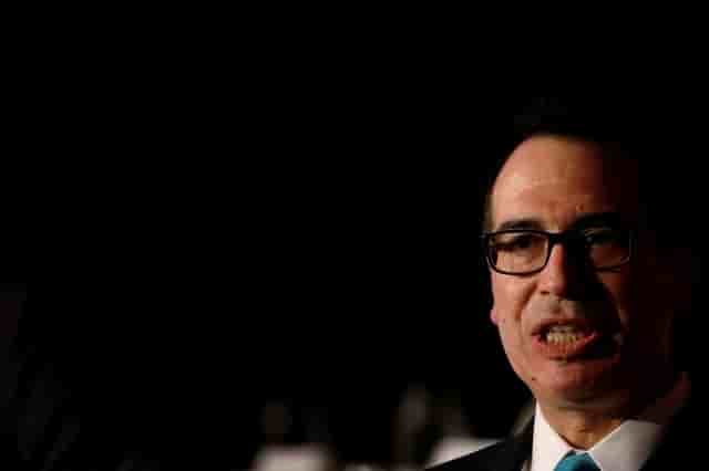 Davos: mnuchin pas preoccupe par le niveau actuel du dollar