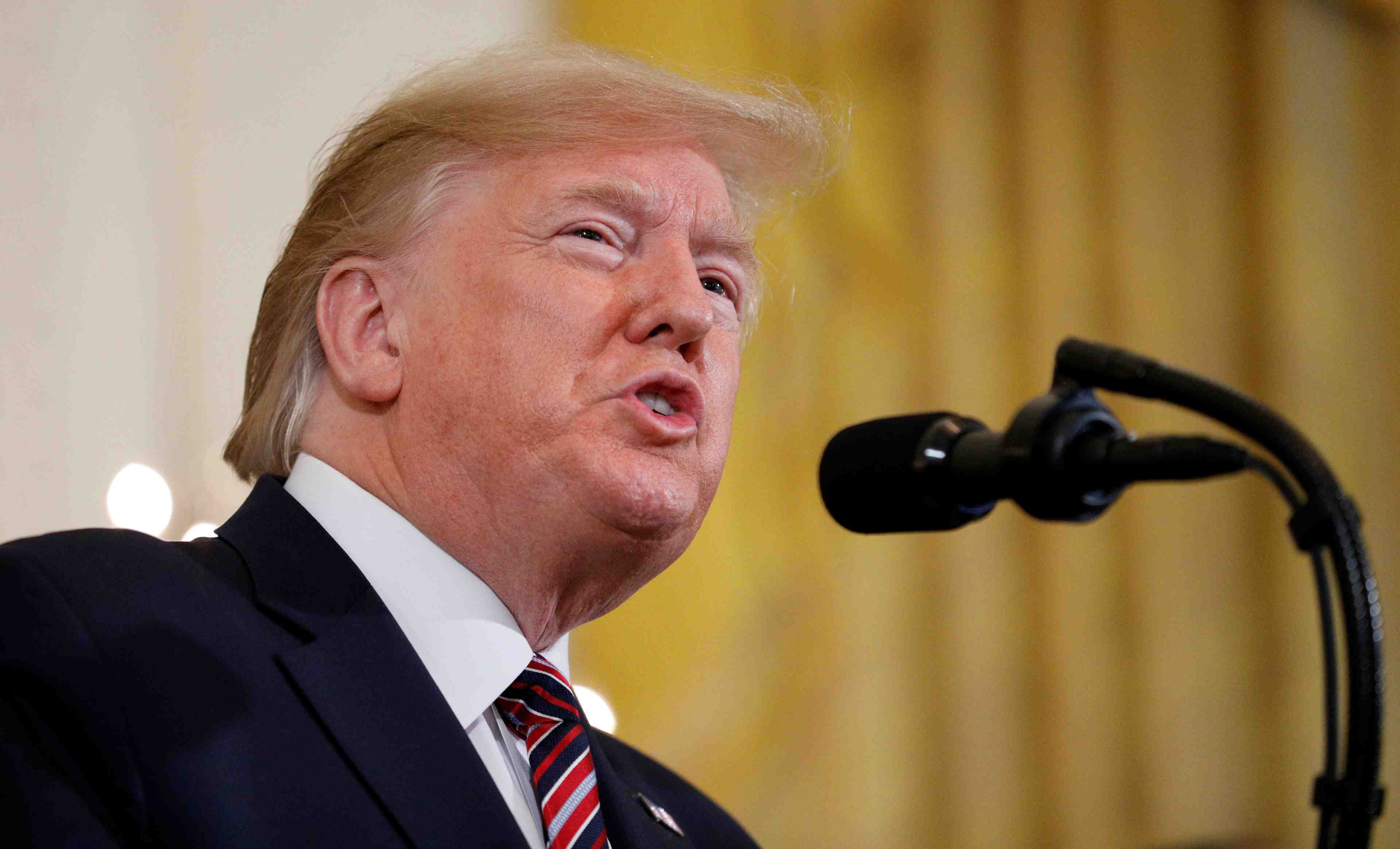 "relax, greta" : le conseil moqueur de trump a thunberg