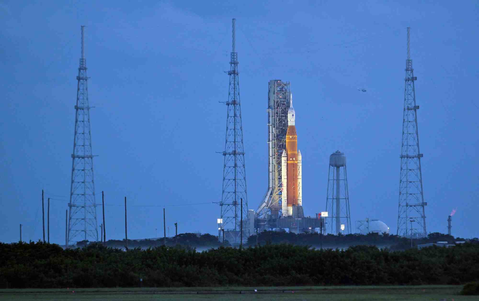 La nasa reporte a nouveau le lancement de sa fusee nouvelle generation