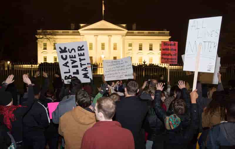 Barack Obama appelle à un débat constructif après Ferguson