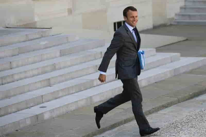 Macron veut redonner de "l'agilite" a l'economie francaise