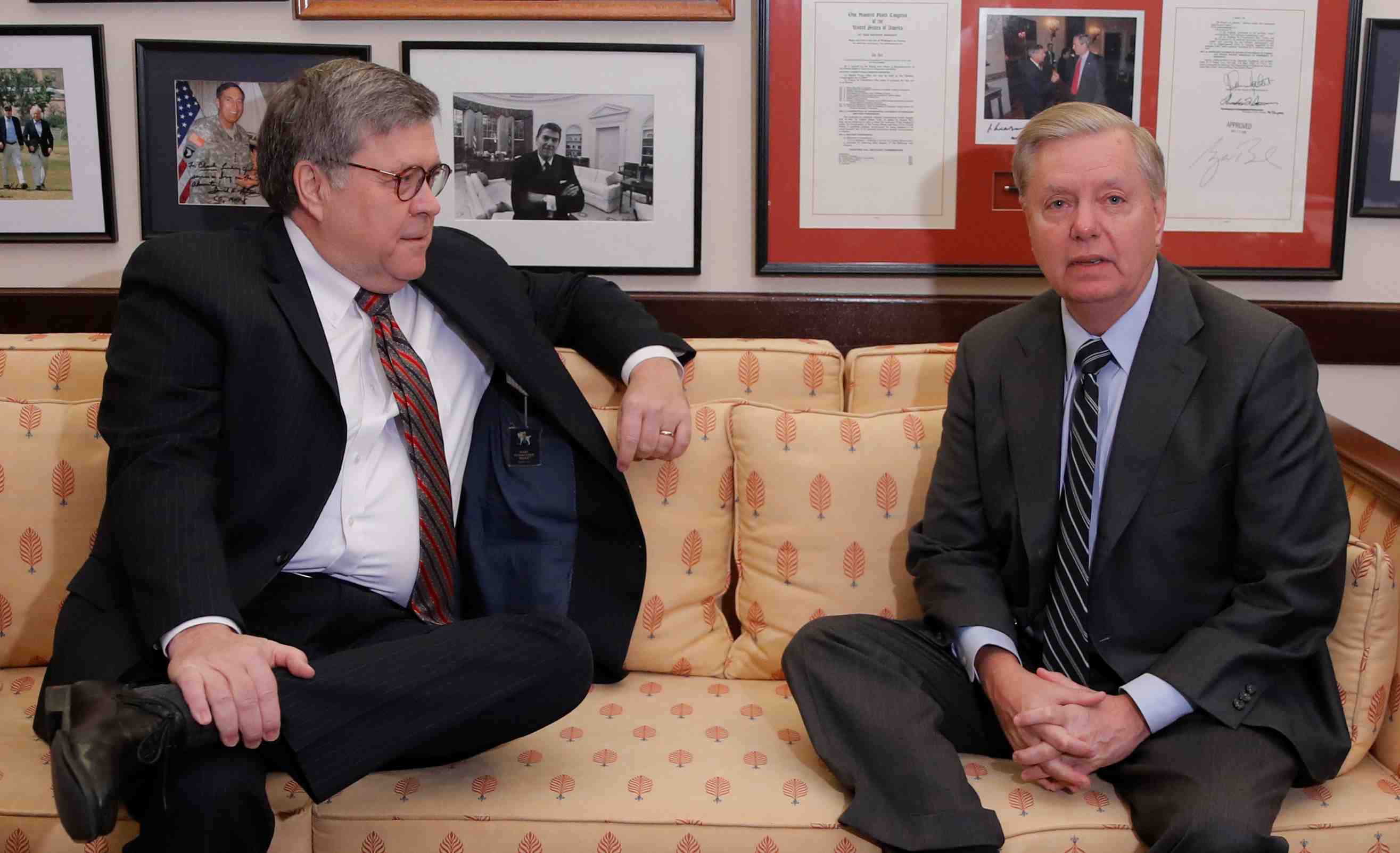 Usa: barr laissera le procureur mueller enqueter, assure graham