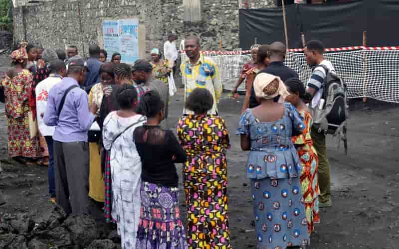 Un cas d'ebola confirme en rdc, a un millier de kilometres du foyer epidemique