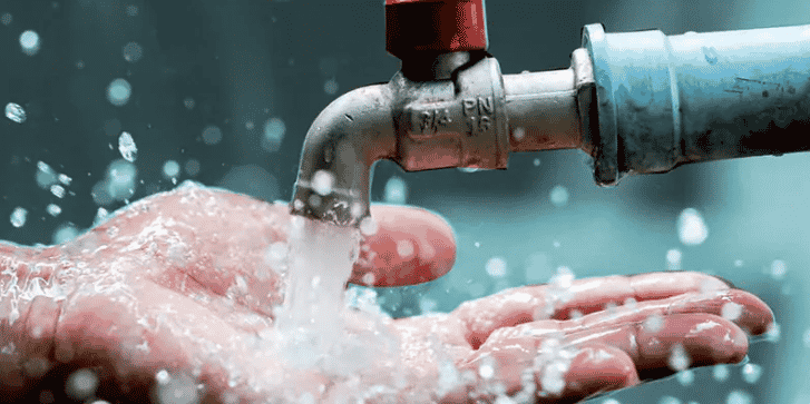 Les élus intercommunaux plaident pour un transfert de compétences total de l'eau et de l'assainissement aux intercommunalités à échéance du 1er janvier 2026.