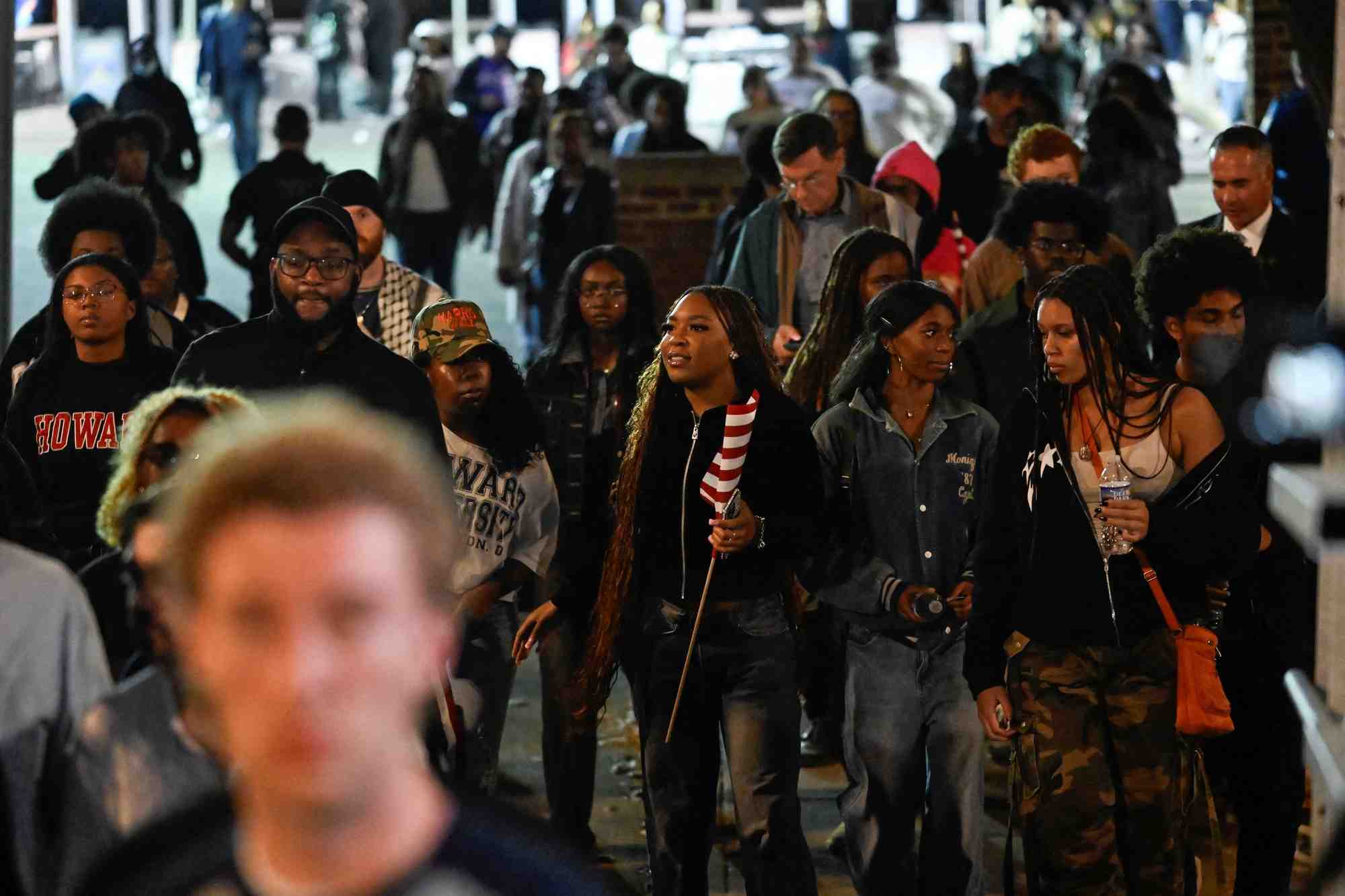 Des supporters de la candidate democrate a la presidence americaine kamala harris