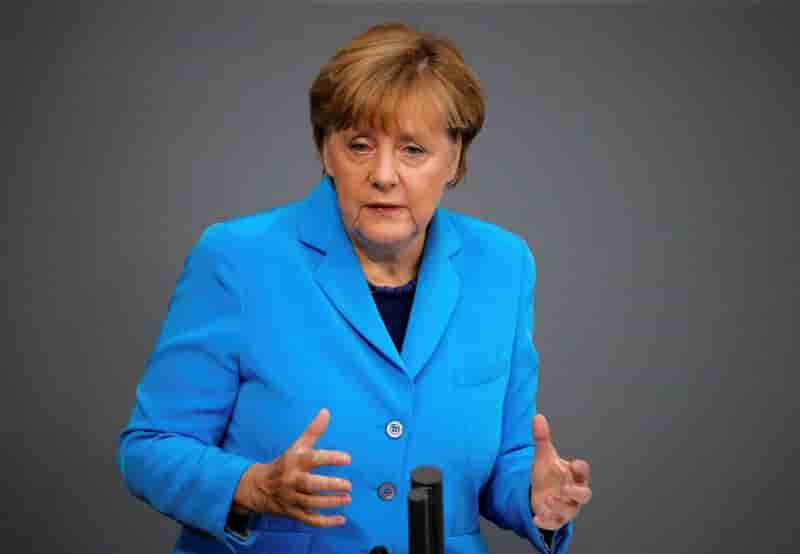 Angela merkel estime necessaire de cooperer avec la russie pour resoudre la crise syrienne