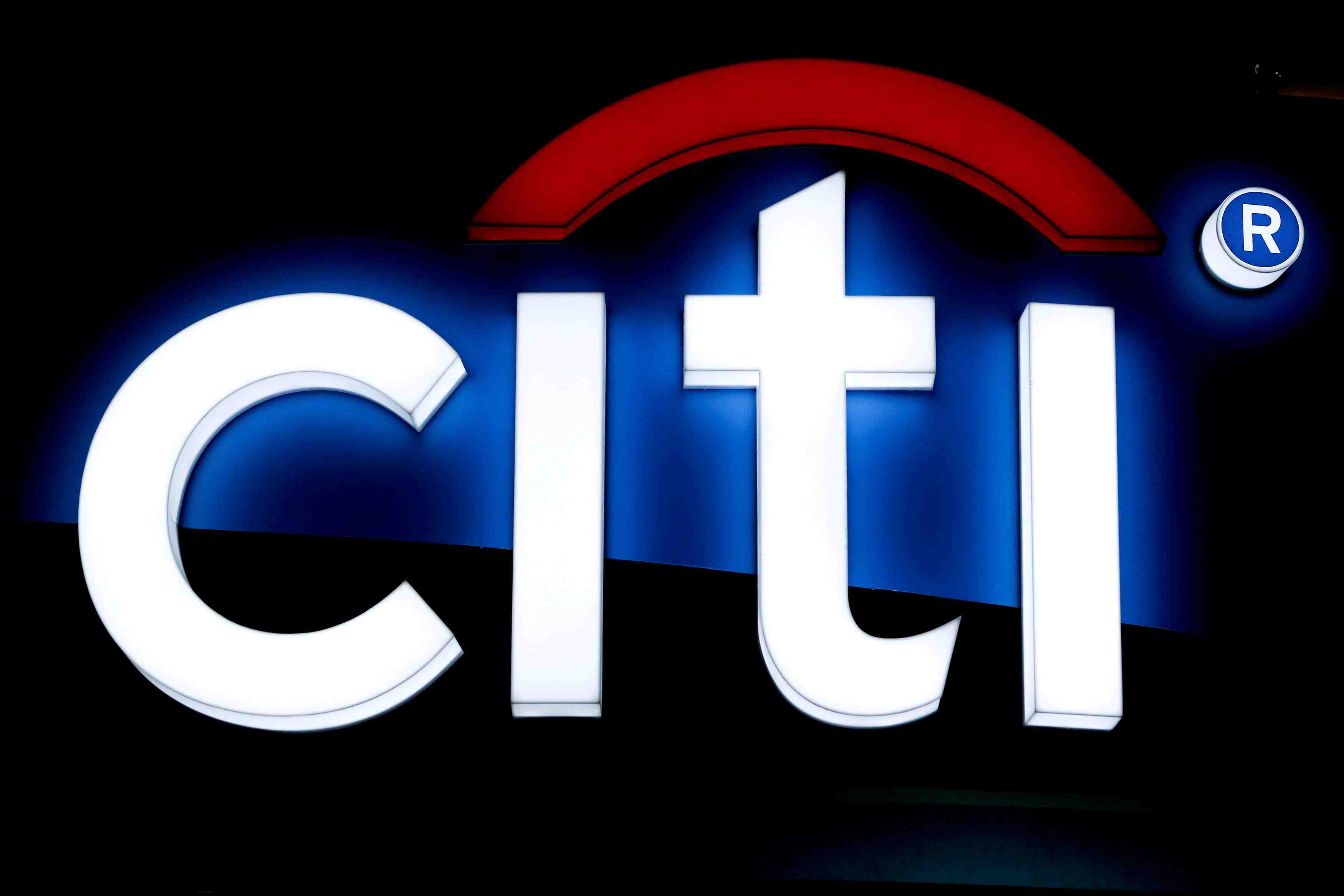 Citigroup depasse les estimations grace a la reduction des provisions