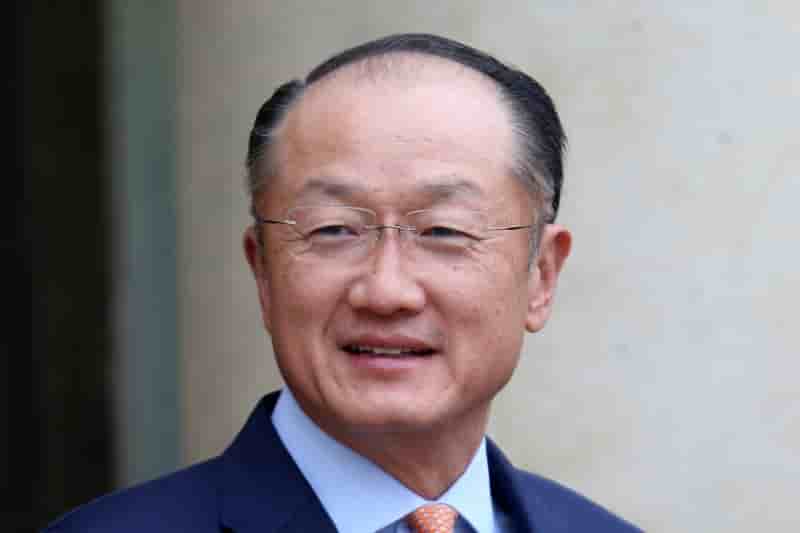 Jim yong kim reelu a la tete de la banque mondiale