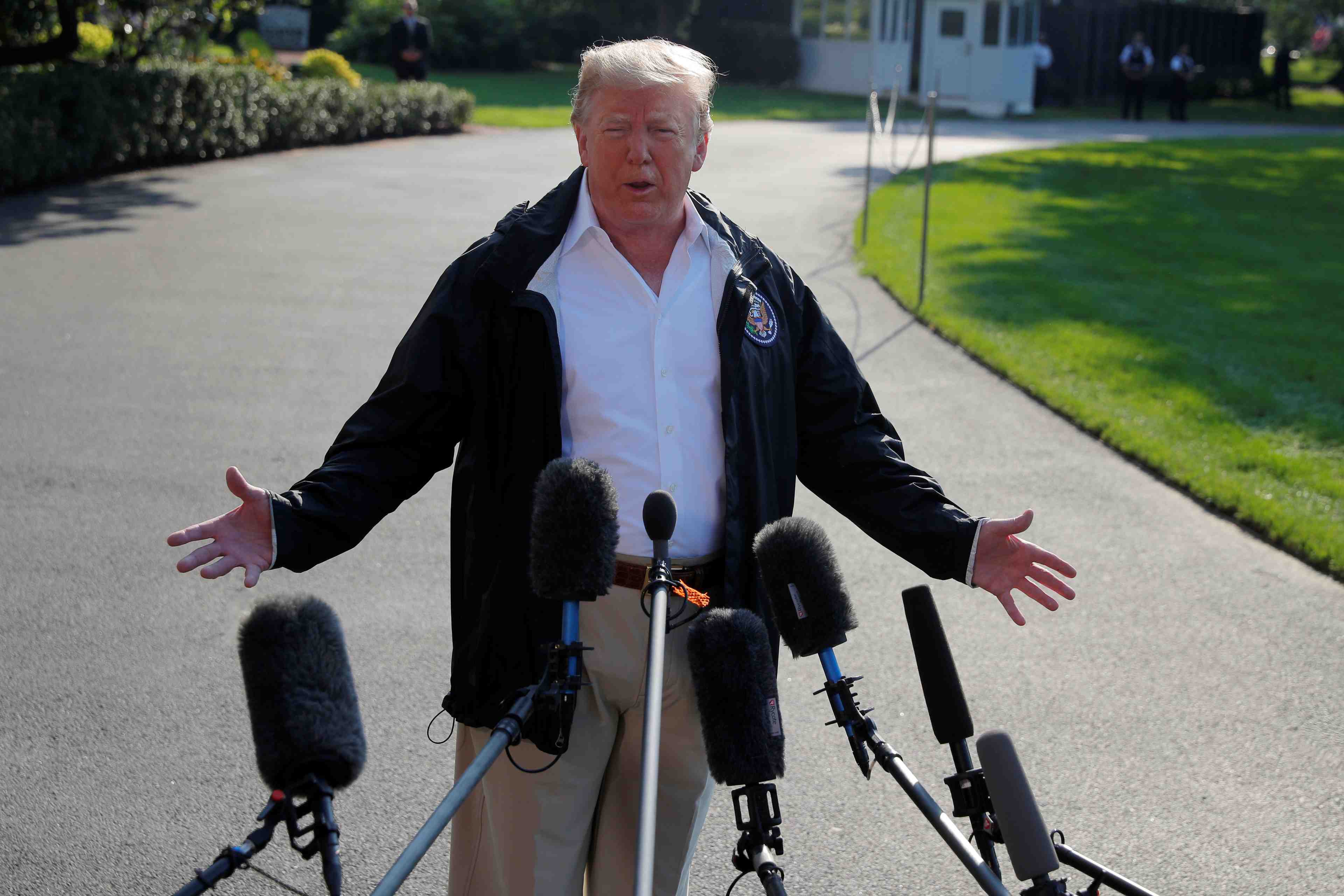 Enquete russe: trump "pas inquiet" de ce que dira manafort a mueller