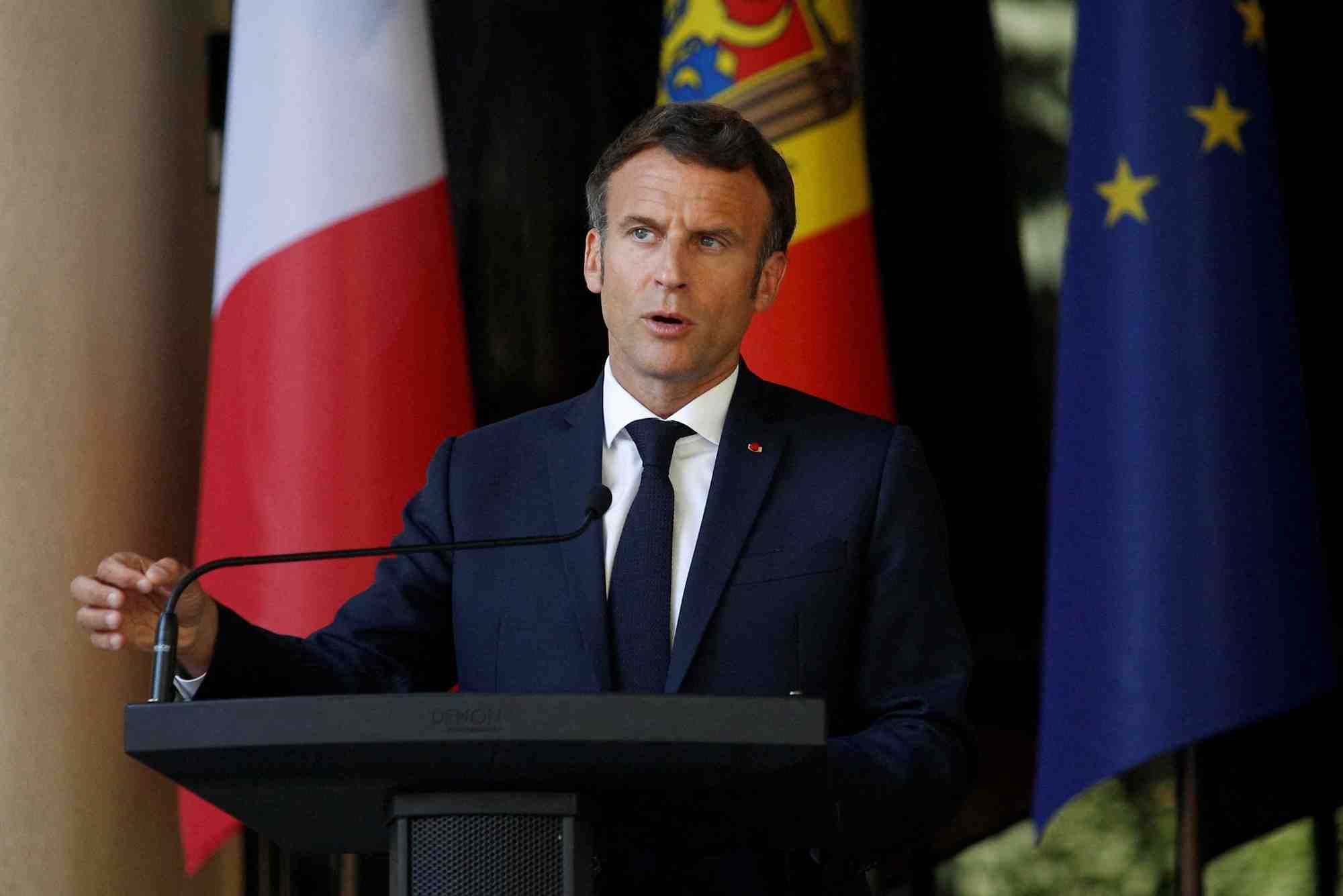 La france va continuer a soutenir l'ukraine sous toutes ses formes, dit macron